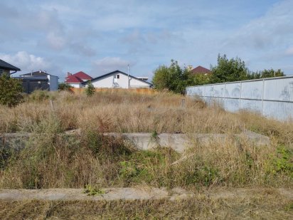 Продается участок в Червоном хуторе правельной  формы 273651 Одеса