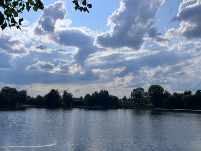 Біля ставку земельна ділянка 12 соток Буча