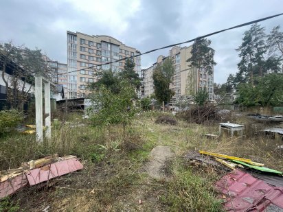 Продаж земельної ділянки під забудову Комунікації на ділянці