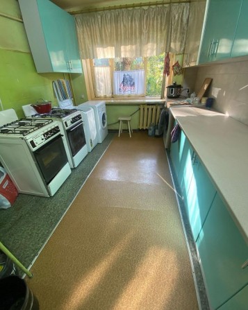 Сдаю комнату в коммуне ул Сегедская 15 а - фото 1