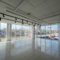 Оренда приміщення 450кв.м. Центр міста "95квартал" Кривий Ріг