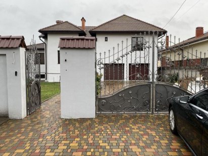 Продам гарний будинок , Авангард. Одеса