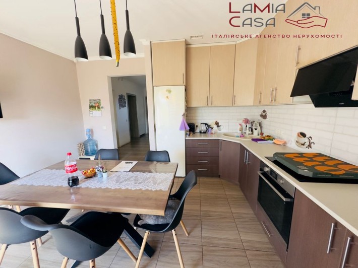 Продаж 3 поверхового будинку (+ 2 квартири) 4 хв від Г. Майдану - фото 1