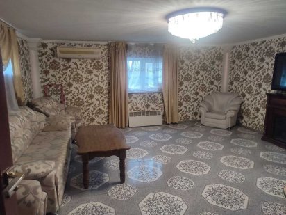 Оренда двоповерхового будинку Черкаси