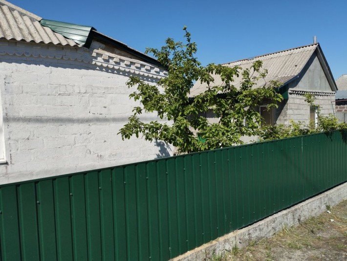 Продам затишний будинок в Таромському - фото 1