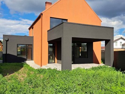 Новий якісний будинок навпроти парка Олександрія Біла Церква