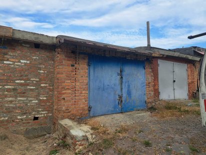 Продам Гараж військове містечко Лубни