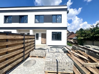 Дуплекс 120 кв.м з ділянкою 2.5 сотки, Петропавлівська Борщагівка Петропавловская Борщаговка