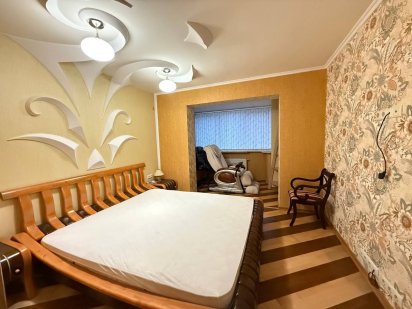 Здам 3-кімн + Кухня Студія Черновцы