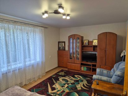 Видається подобово двокімнатна квартира Берегово