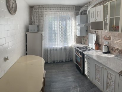 Квартира Сдаєтся 2х комнатная Свободная на против термального басейна Берегове