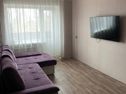 Квартира подобово Доброполье