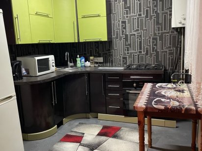 Здам 2-х кімнатну квартиру по  в. Гайдамацька Ізюм