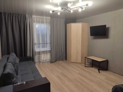 Сдам посуточно  1 комн.кв . Район  МРЭО,  дет ,поликлиники. Краматорск