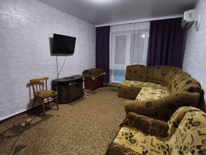 Сдам посуточно квартиру в центре города Лозовая