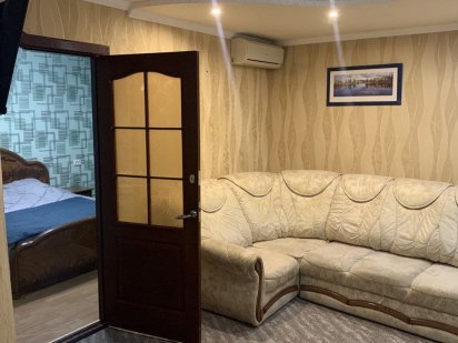 Здається подобово чотирьох кімнатна квартира класа LUX Марганец