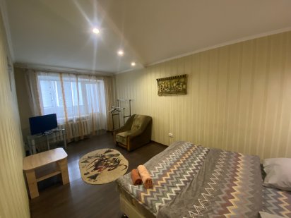 Подобово квартира ! Прилуки