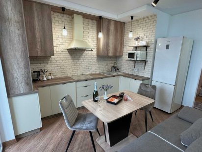 Нова квартира в центрі Бандери 23, 5хв до бювету Трускавець