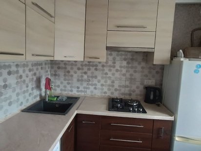 Здам двокімнатну квартиру подобово у місті Слов'янськ у центрі міста!!