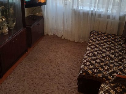 Сдам  3 комнатную квартиру посуточно