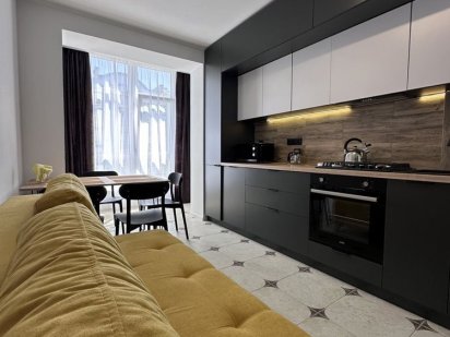 Подобово квартира. Височана 18. Центр,. Парковка.Нова.