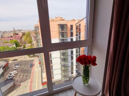 ДрімТаун, вокзал, обласна лікарня, центр, погодинно, подобово, парковк Луцк