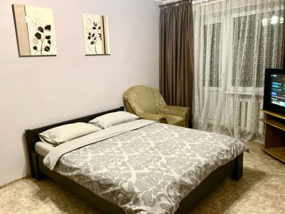 2-х кімнатна на площі В.Великого Кривий Ріг