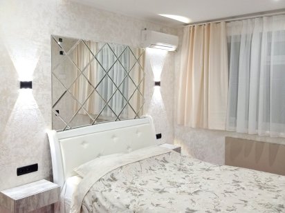 Центр, Обласна лікарня, шпиталь, ПОГОДИННО, закрита парковка. Електр.ч Полтава