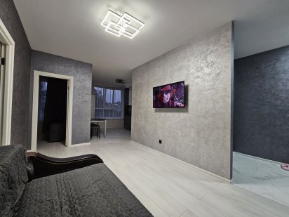 Подобово , посуточно  3 кімнатна квартира у центральному районі міста Тернопіль