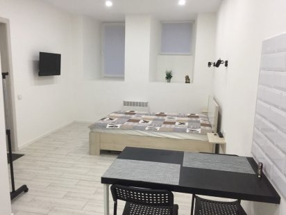 Однакімнатна квартира/студія в безпечному цокольному приміщенні Херсон