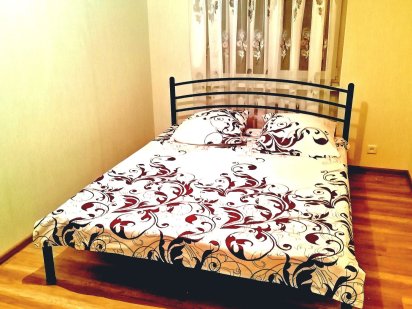 Центр.Обласна лікарня.Почасово посуточно Полтава