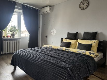 Погодинно каартира в ЦЕНТРІ Рівне