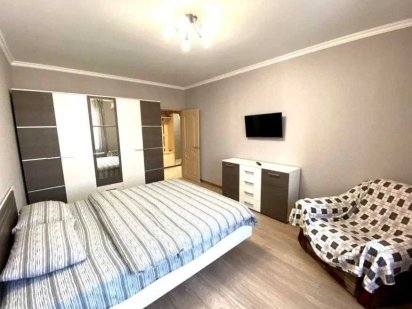 ApartPoltava  двокімнатні апартаменти ПОДОБОВО Premium Relax з ДЖАКУЗІ Полтава