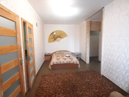 3 кімн кв центр бульвар Шевченка. 7спальних місць. Можна погодинно Черкаси