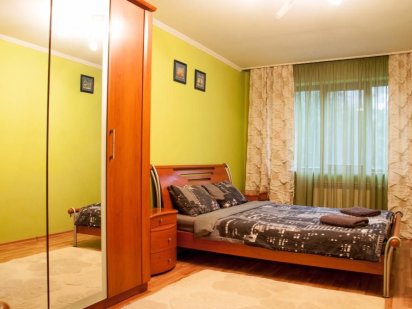 Оренда подобово в центрі міста (вул. Заньковецька) Ужгород