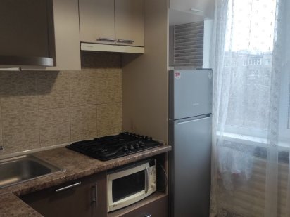 Аренда однокомнатной квартиры посуточно Рокоссовского ТРЦ Голливуд Чернігів