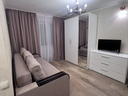 Квартира люкс  погодинно  подобово Мегамол Хм. шоссе Реаб.центр Онко Винница