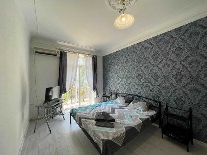 1к Центр Після ремонту Бульвар Шевченка 10 Хрещатик метро Університет Київ