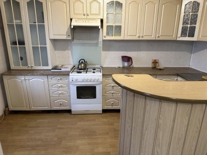 Здам подобово трикімнатну квартиру Слов‘янка.Урожай Винница