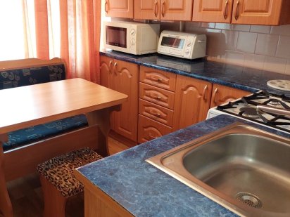 Центр Хрещатик 188 Ортопедичні ліжка Чеки Автостоянка  охороняєма Черкаси