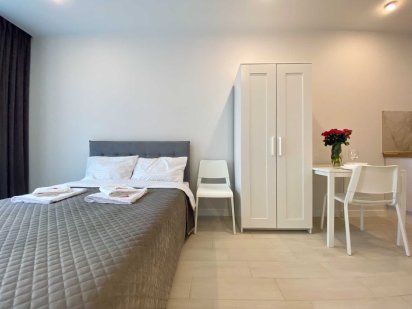 #7502 VIP Подобова оренда квартира-студія, м. Харківська, Позняки Киев