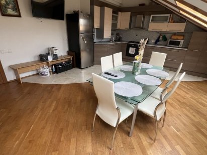 Подобова оренда Сихів, Санта Барбара, Драгана, Шувар, Зелена, Іскра, Львов