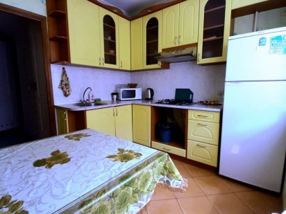 Лівобережна,Микільсько-слобідська Киев