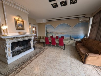 Пентхаус посуточно. Сауна . Камин на дровах. Терраса. Киев