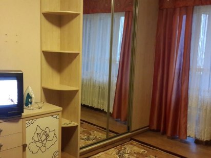 Подобово, на місяць , два. Голосіїївский рн  Метро Деміївська Документ Киев