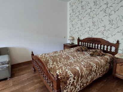 Центр. 2-х кімнатна квартира , 3/9, 3 Слобідська,26, ФОП 3 група. Миколаїв