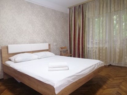 Подобово 1-кімнатна квартира Нивки Киев