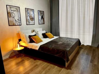 Свободная Люкс Квартира Посуточно в центре Запорожья р-н ул. 12 Апреля