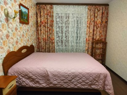 Погодинно, подобово. Квартира біля Ж/Д вокзалу. Вулиця Жилянська 76. Київ