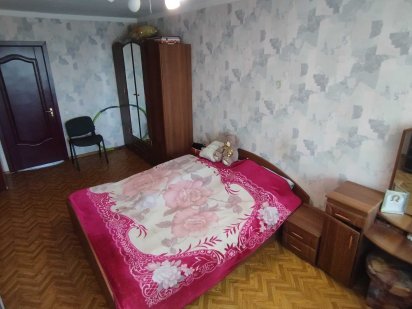 Подобова оренда 3-х кімнатной квартири на Перемога-5 Дніпро